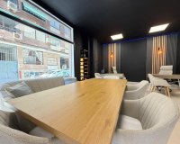 Herverkoop - Commercial -
Torrevieja - Playa de los Locos