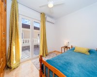 Herverkoop - Dúplex -
Dehesa de Campoamor - Costa Blanca