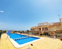 Herverkoop - Dúplex -
La Florida - Inland