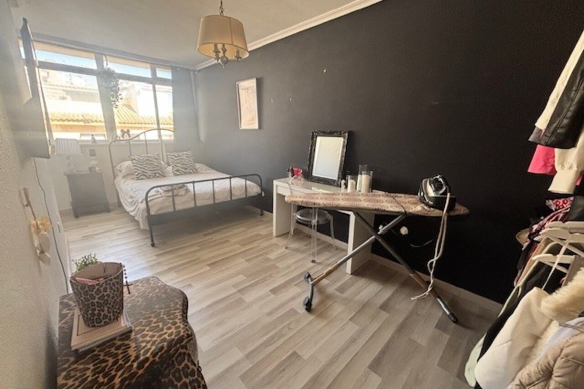 Herverkoop - Dúplex -
La Florida - Inland