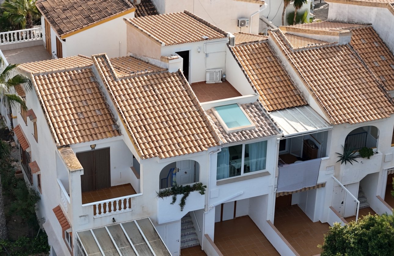 Herverkoop - Dúplex -
La Mata - Costa Blanca