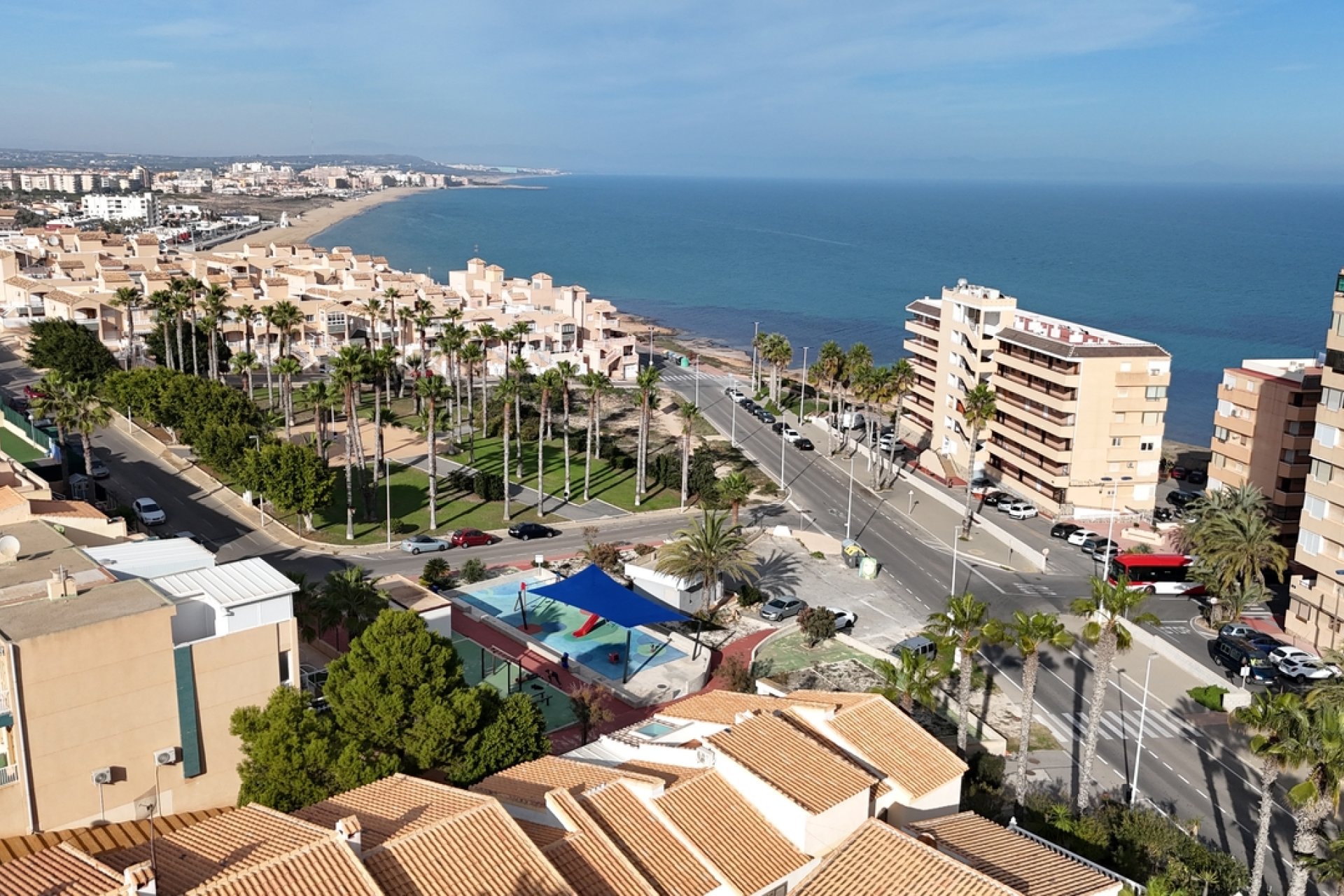 Herverkoop - Dúplex -
La Mata - Costa Blanca