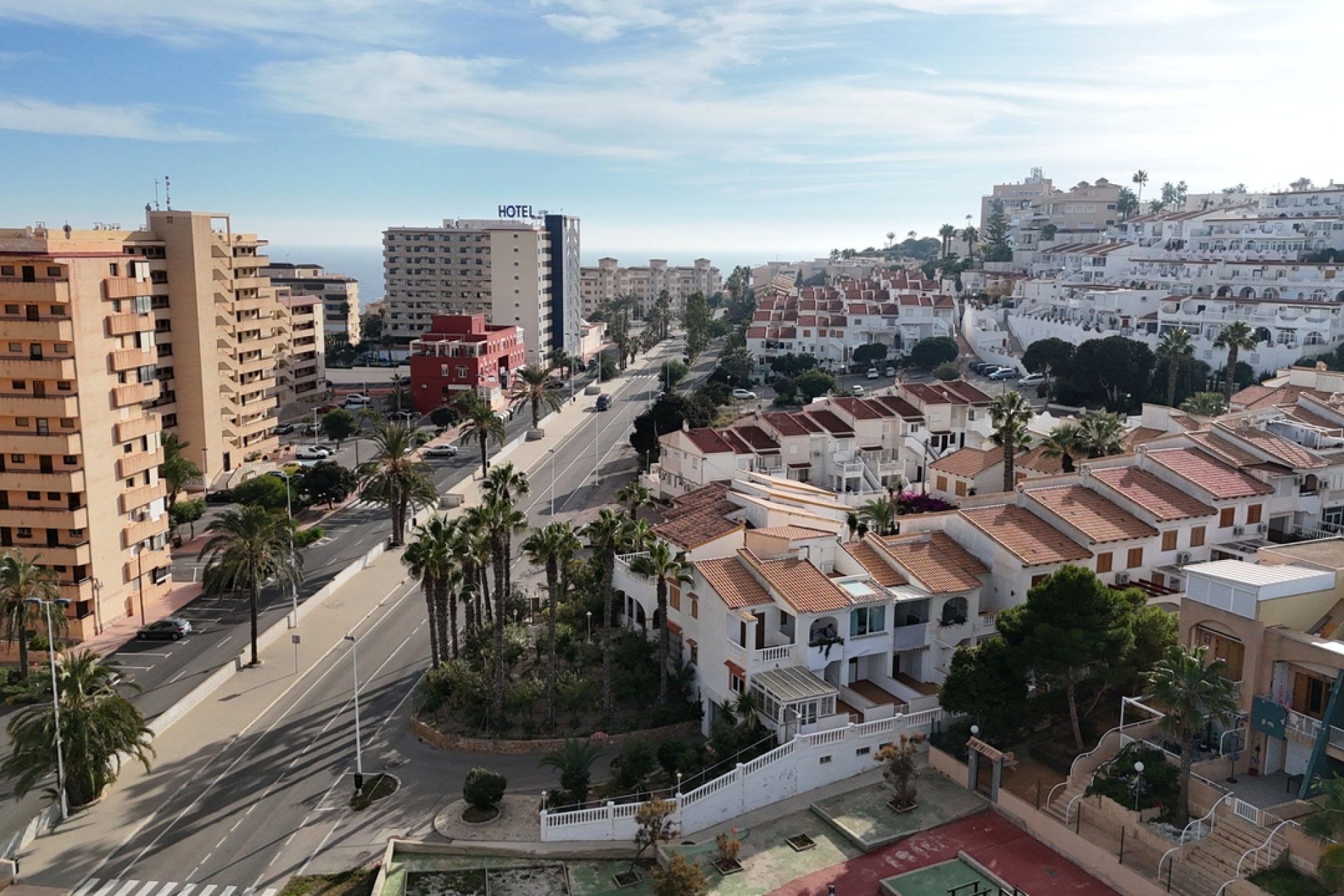 Herverkoop - Dúplex -
La Mata - Costa Blanca