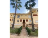 Herverkoop - Dúplex -
Orihuela Costa - Campoamor