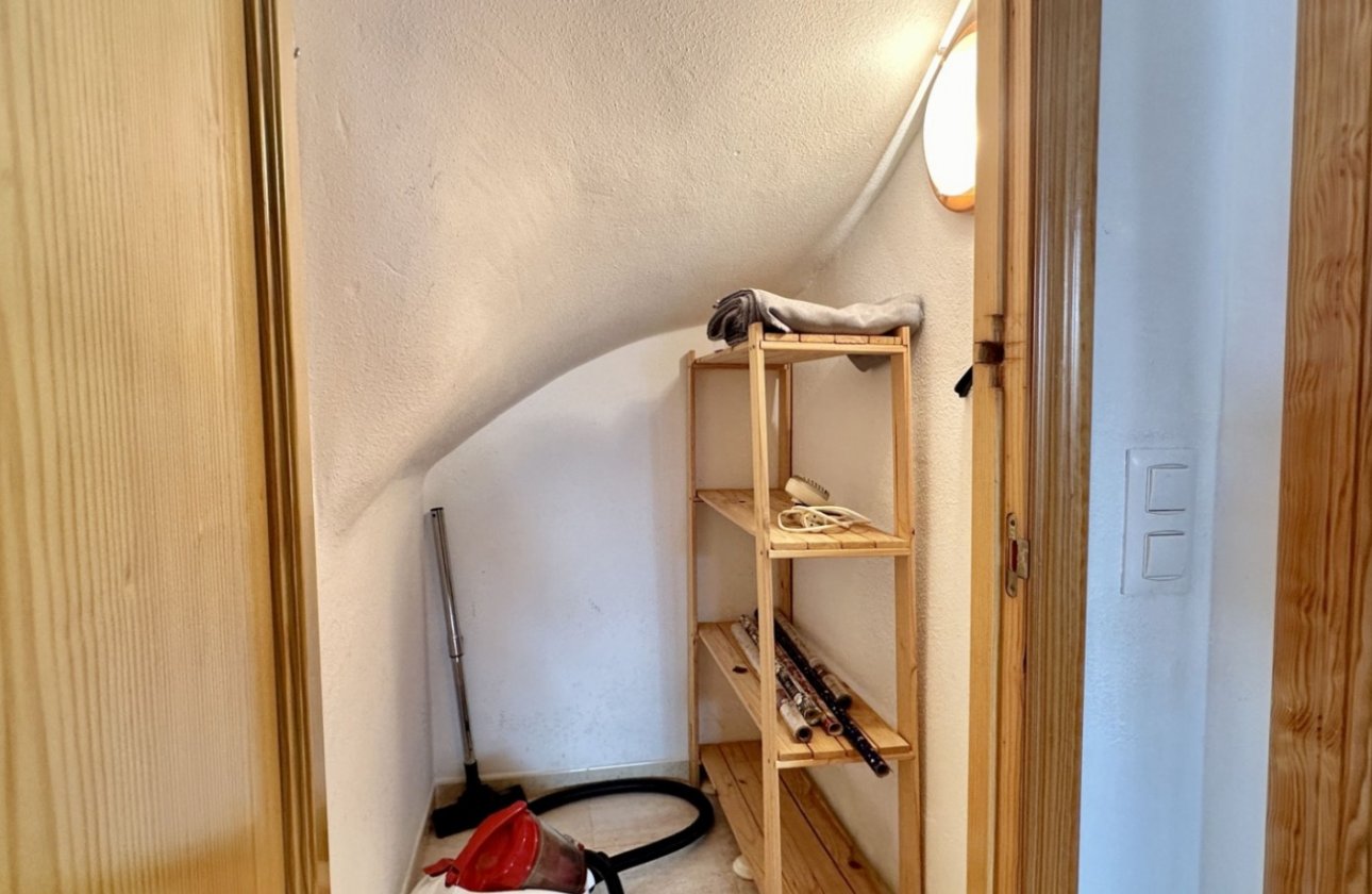 Herverkoop - Dúplex -
Orihuela Costa - Costa Blanca