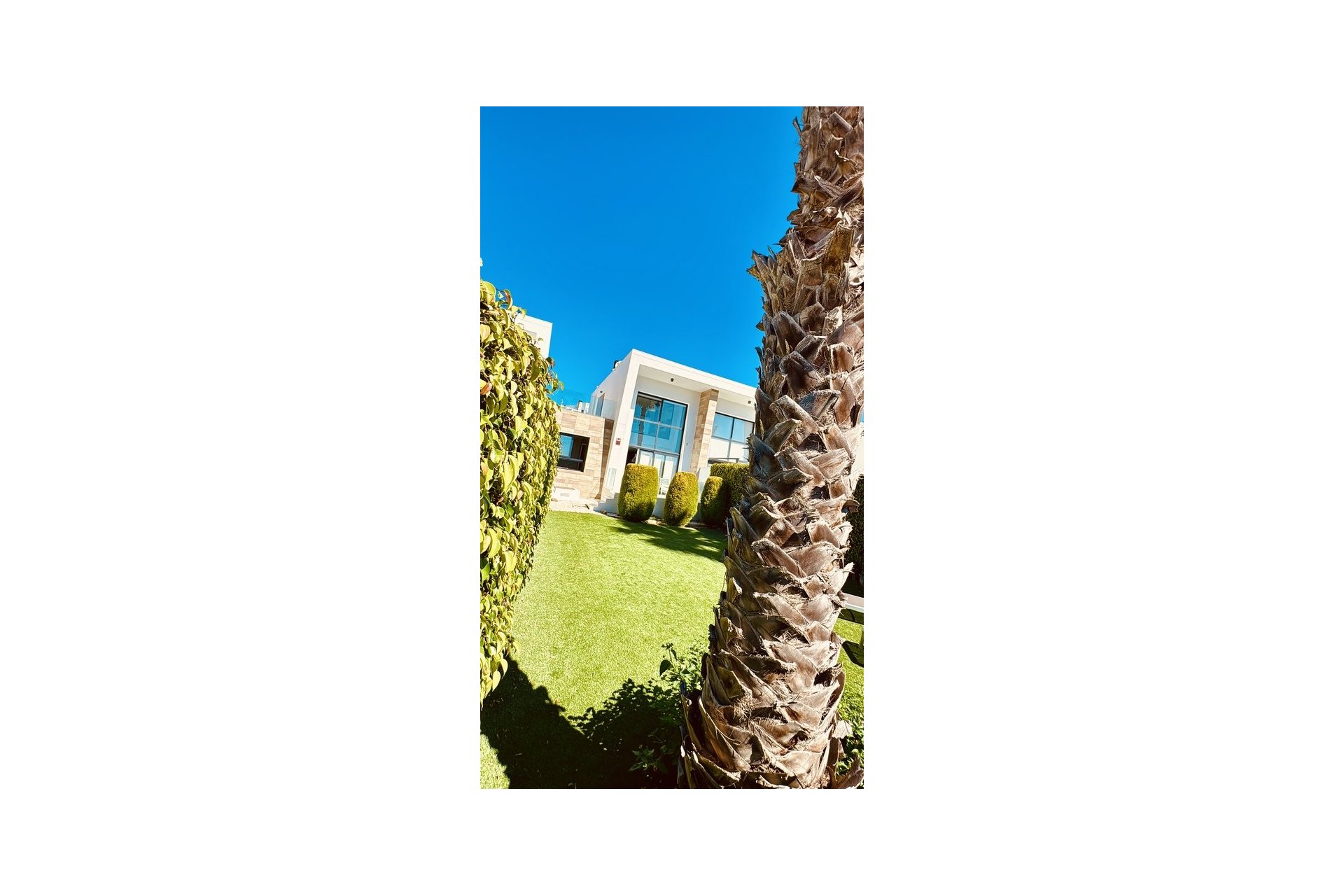 Herverkoop - Dúplex -
Orihuela Costa - Costa Blanca