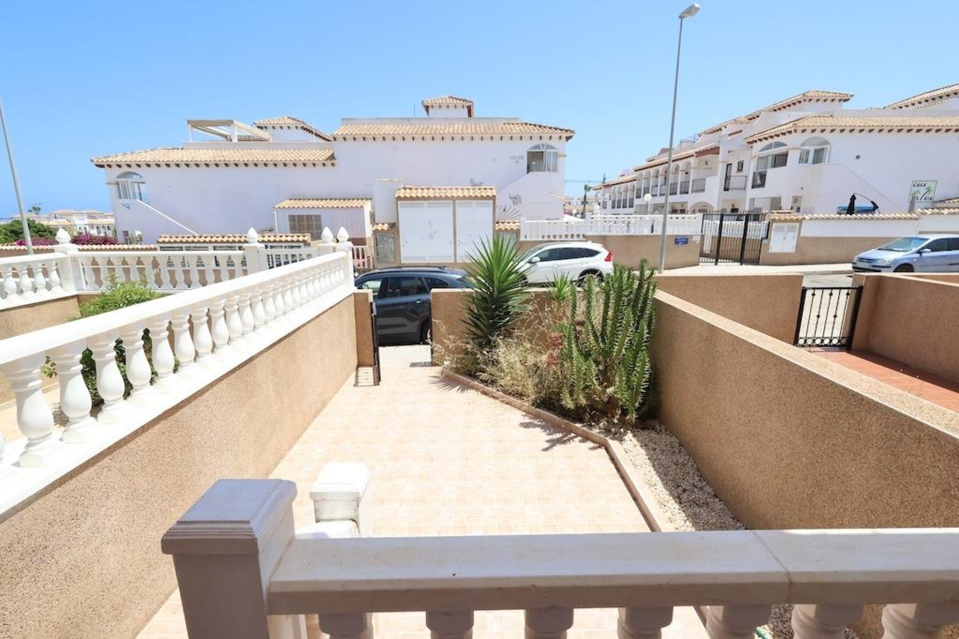 Herverkoop - Dúplex -
Orihuela Costa - Costa Blanca