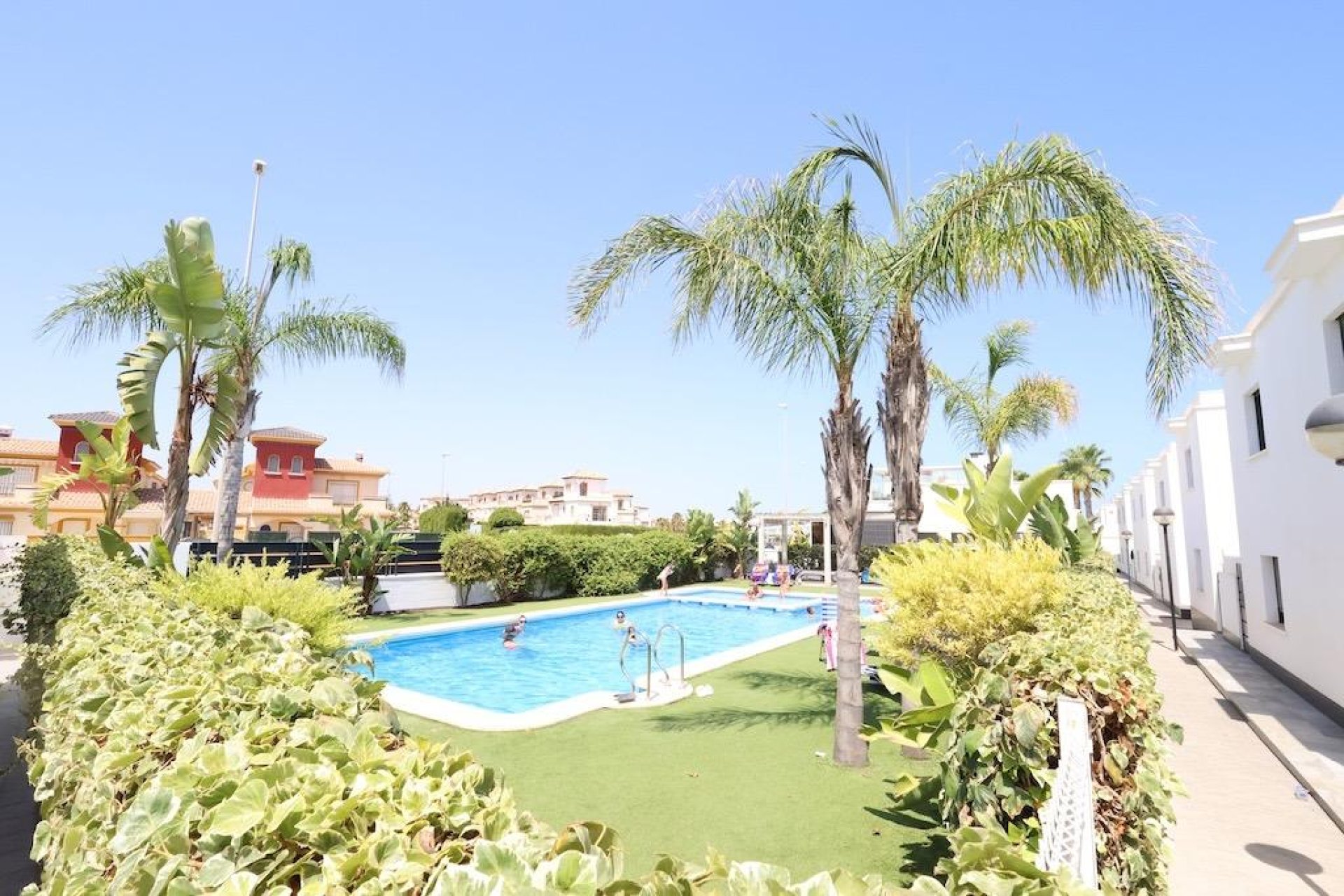 Herverkoop - Dúplex -
Orihuela Costa - Costa Blanca