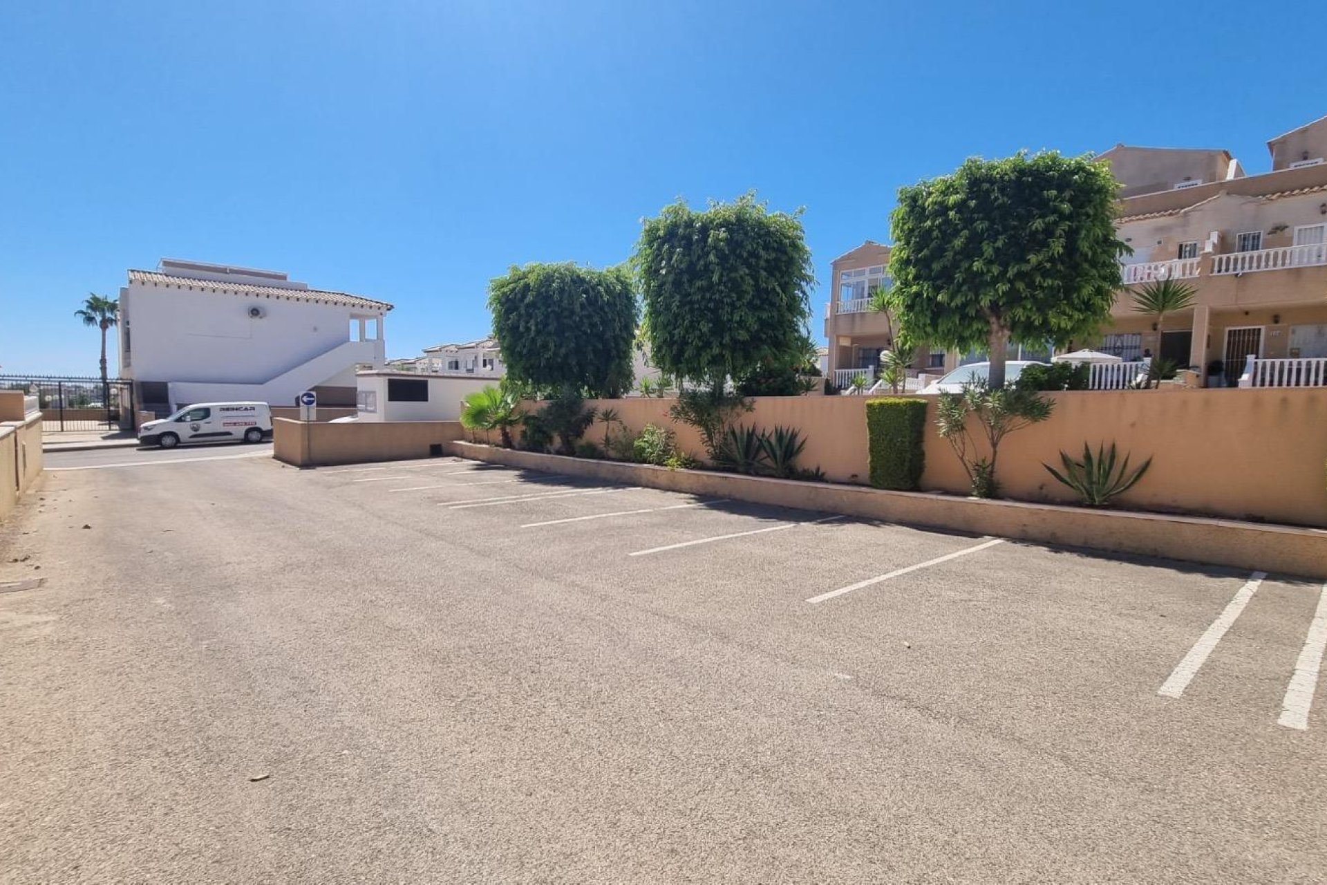 Herverkoop - Dúplex -
Orihuela Costa - La Ciñuelica