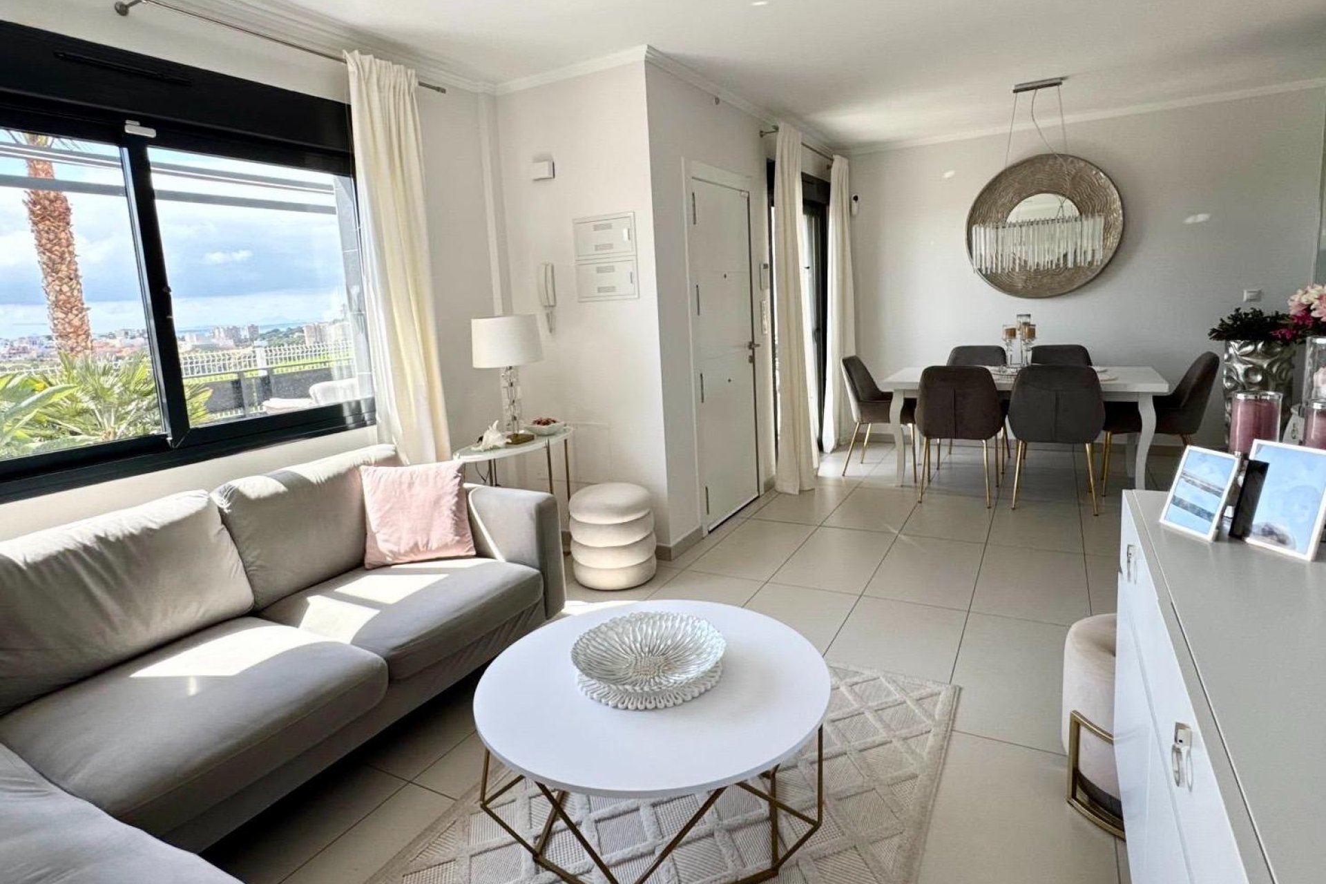 Herverkoop - Dúplex -
Orihuela Costa - Lomas de Cabo Roig
