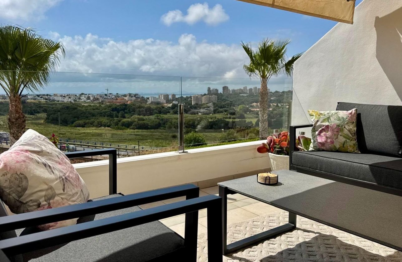 Herverkoop - Dúplex -
Orihuela Costa - Lomas de Cabo Roig