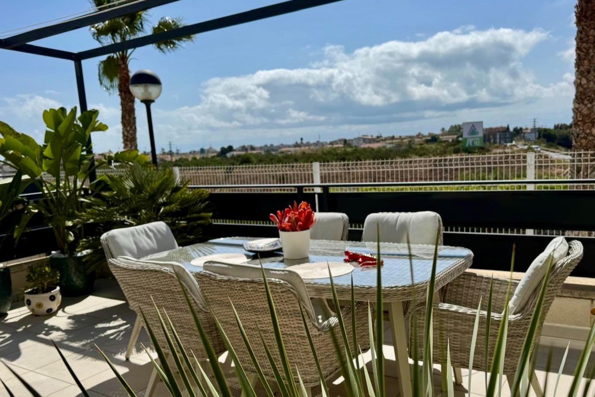Herverkoop - Dúplex -
Orihuela Costa - Lomas de Cabo Roig