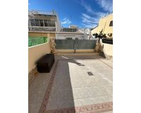 Herverkoop - Dúplex -
Orihuela Costa - Los Almendros-la Florida