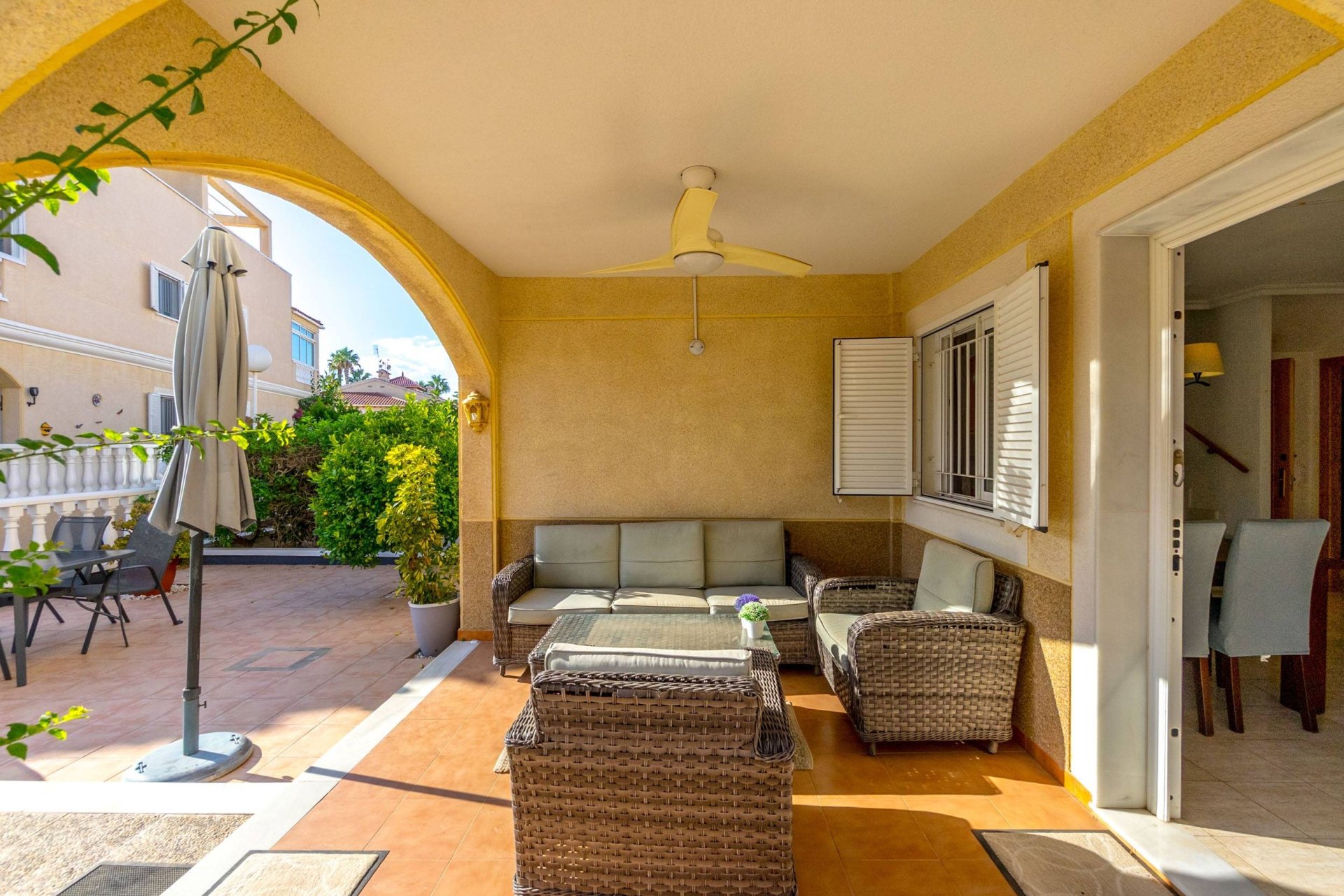 Herverkoop - Dúplex -
Orihuela Costa - Playa Flamenca