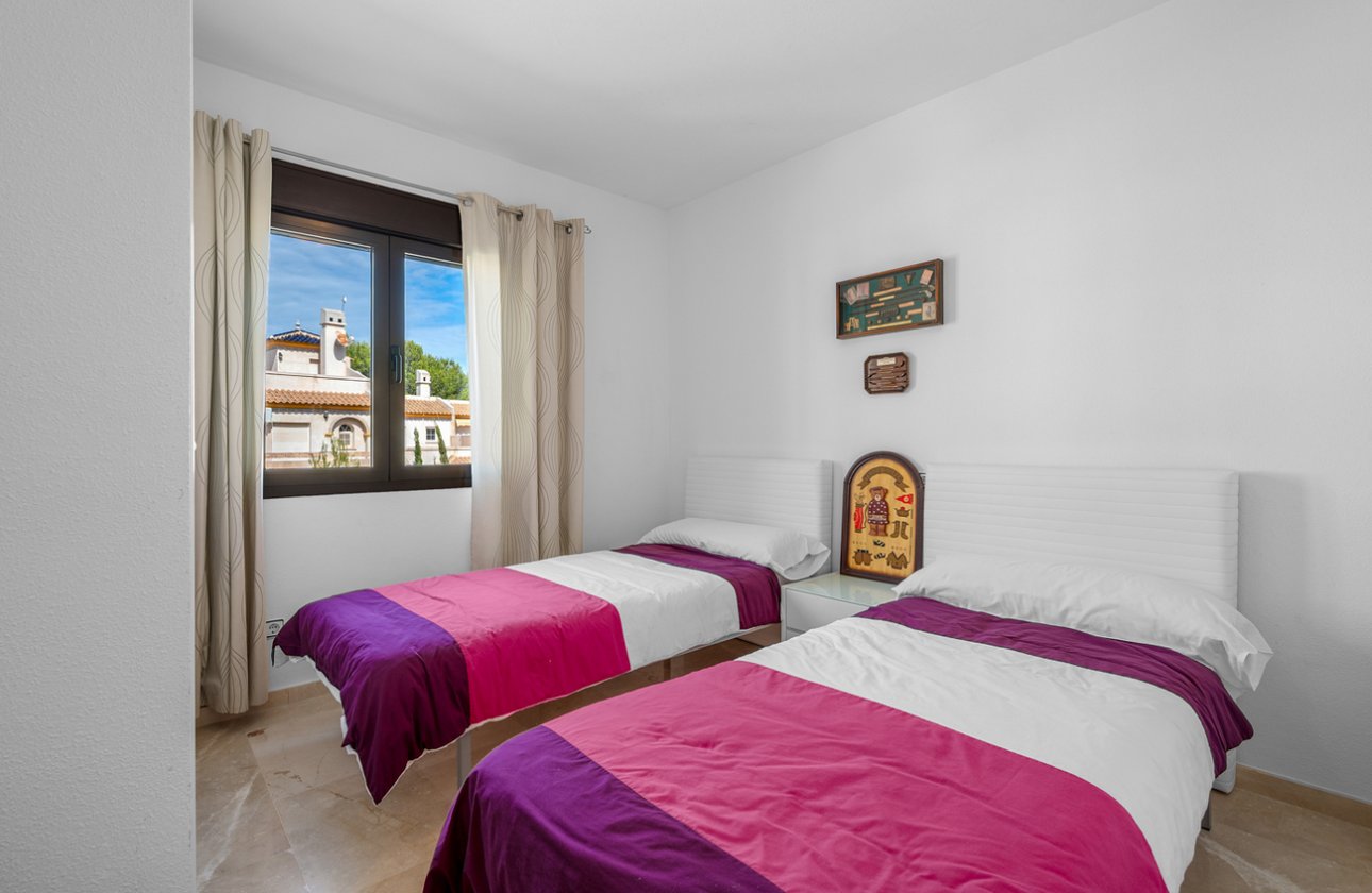 Herverkoop - Duplex Penthouse -
Dehesa de Campoamor - Costa Blanca