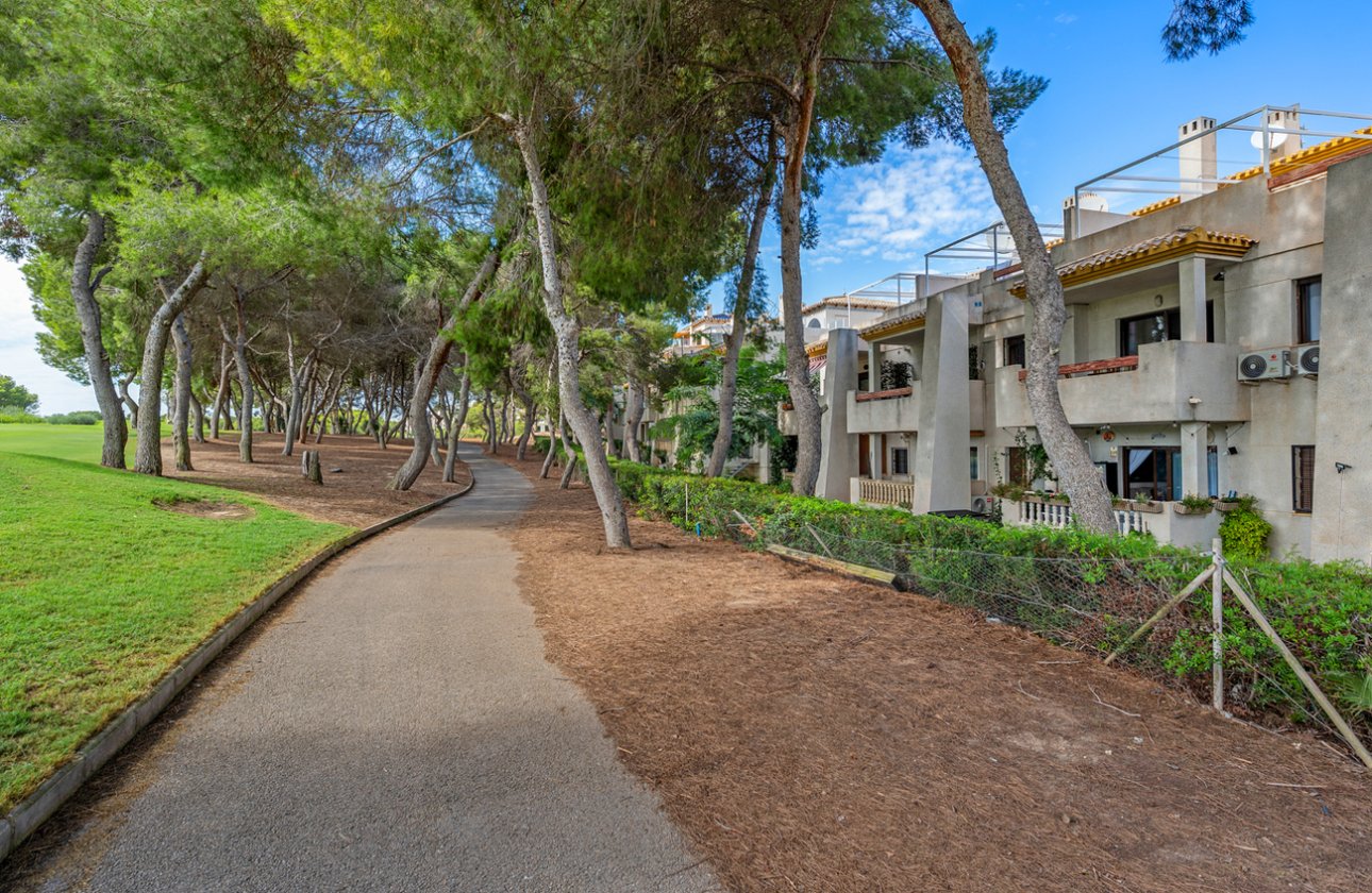Herverkoop - Duplex Penthouse -
Dehesa de Campoamor - Costa Blanca