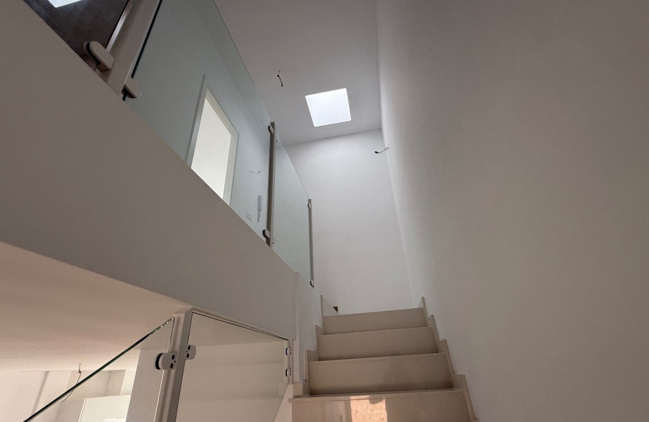 Herverkoop - Dúplex -
Pilar de la Horadada - Costa Blanca