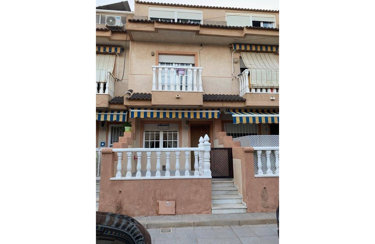 Herverkoop - Dúplex -
Pilar de la Horadada - Torre De La Horadada