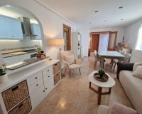 Herverkoop - Dúplex -
Playa Flamenca - Costa Blanca