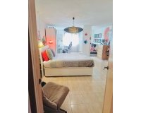 Herverkoop - Dúplex -
Torrevieja - Acequion