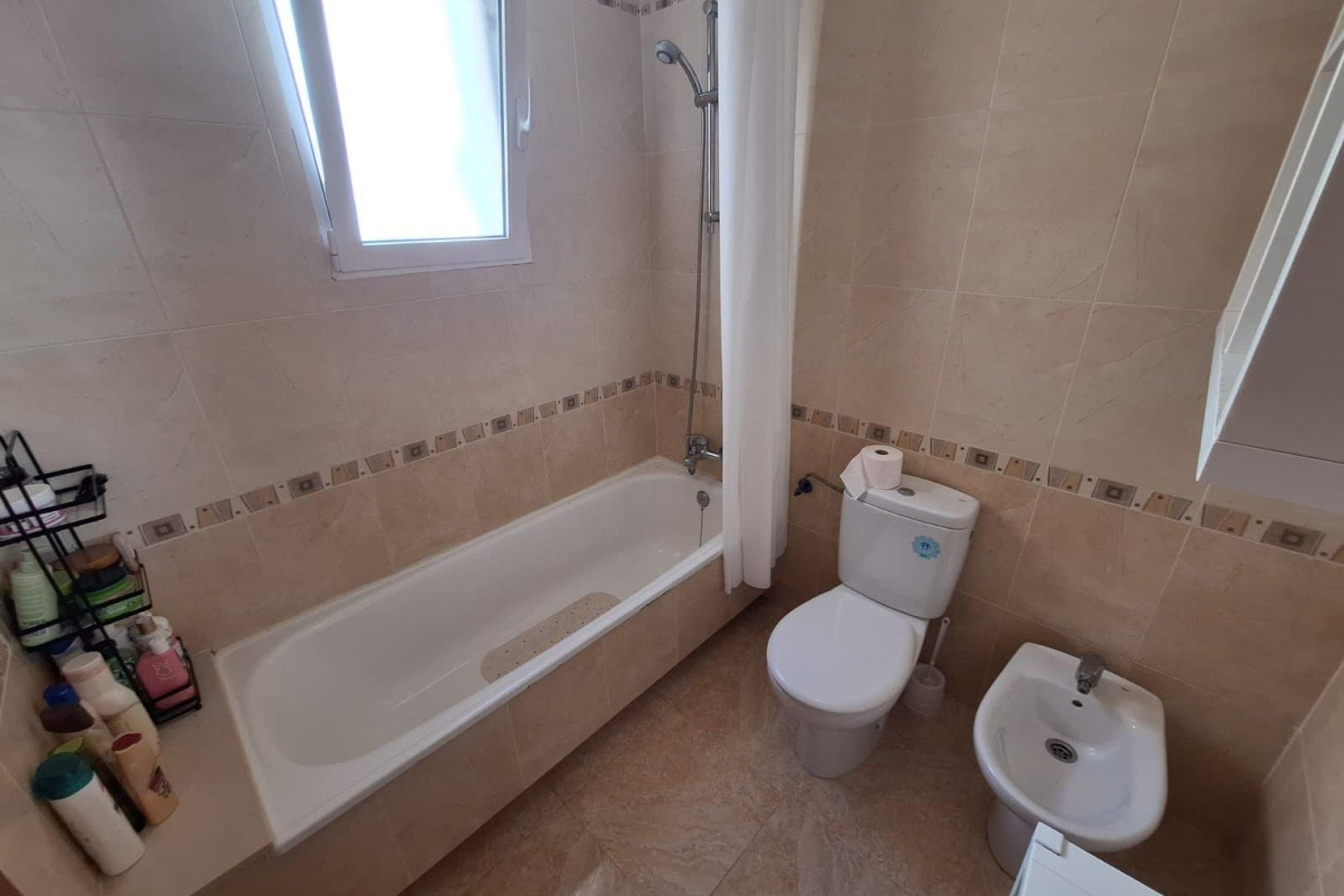 Herverkoop - Dúplex -
Torrevieja - Aguas Nuevas
