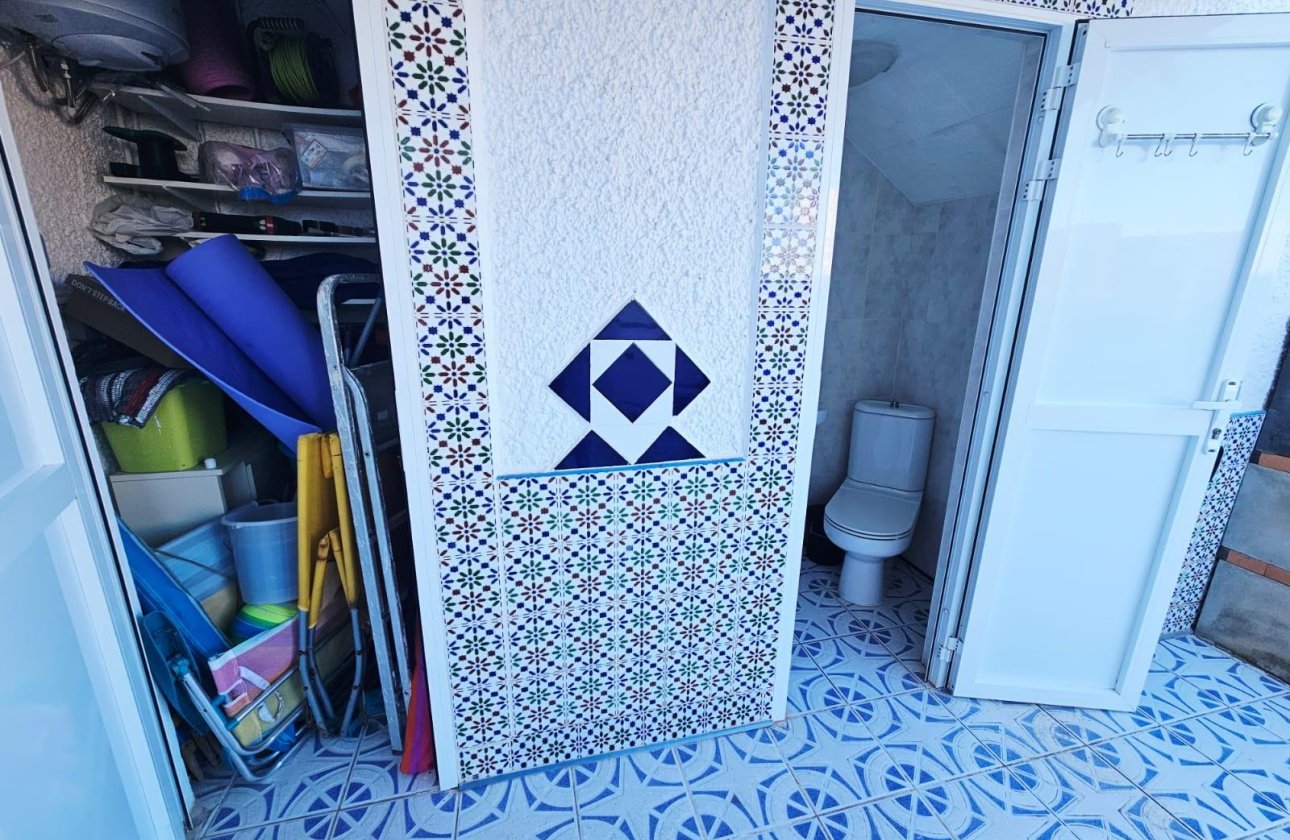 Herverkoop - Dúplex -
Torrevieja - Cabo Cervera