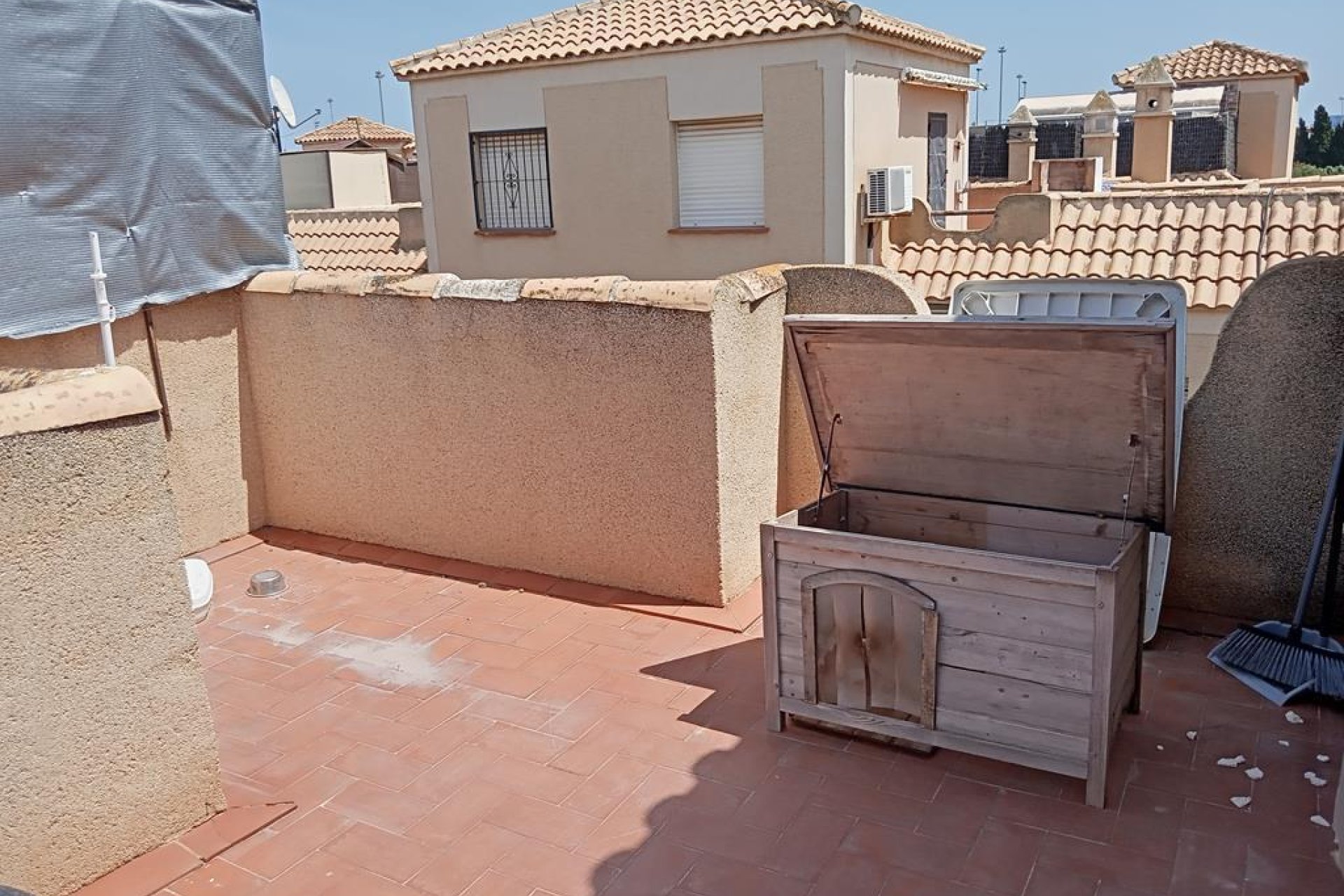 Herverkoop - Dúplex -
Torrevieja - Carrefour