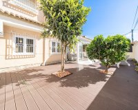 Herverkoop - Dúplex -
Torrevieja - Costa Blanca