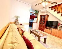 Herverkoop - Dúplex -
Torrevieja - Costa Blanca