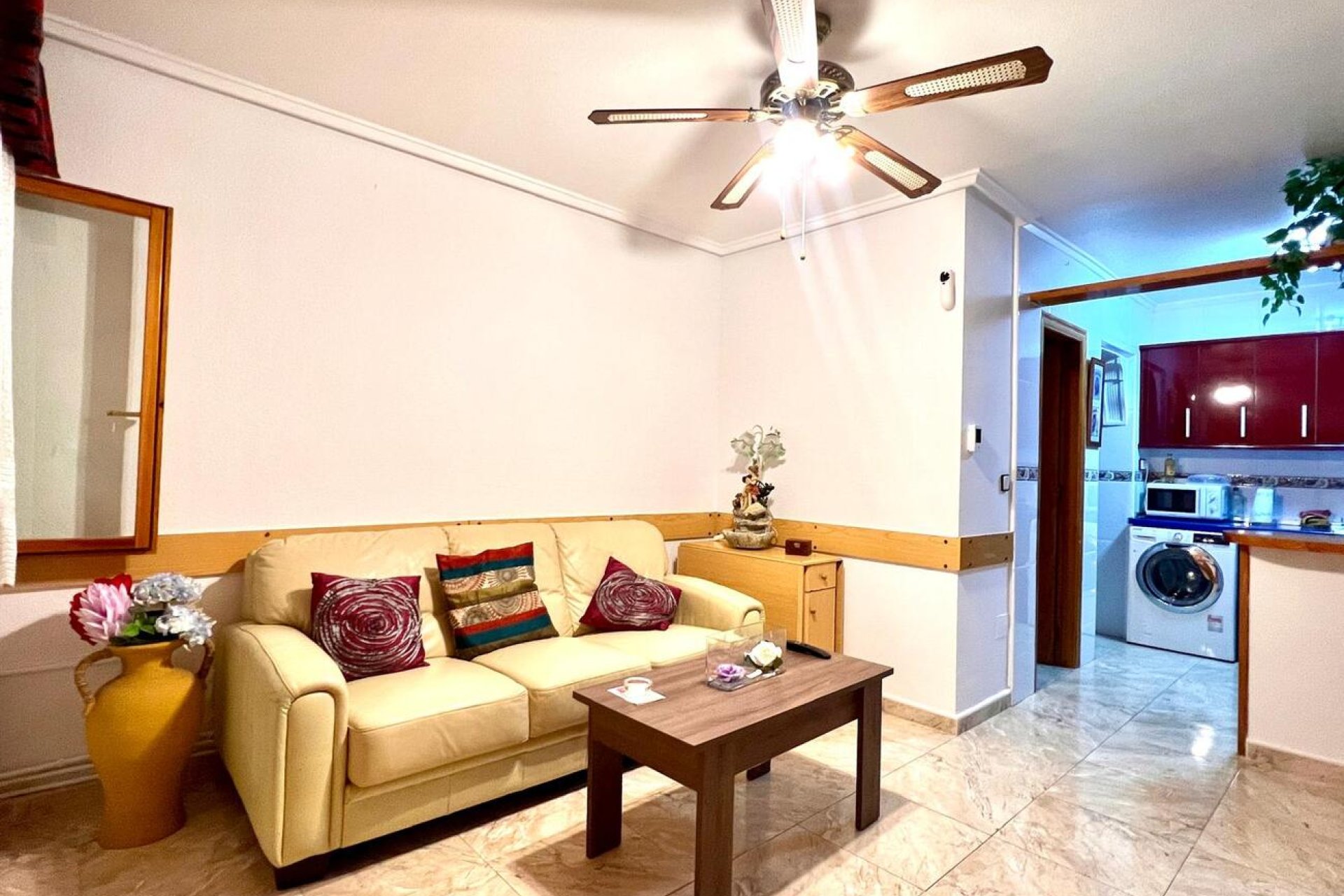 Herverkoop - Dúplex -
Torrevieja - Costa Blanca