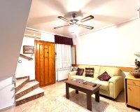 Herverkoop - Dúplex -
Torrevieja - Costa Blanca