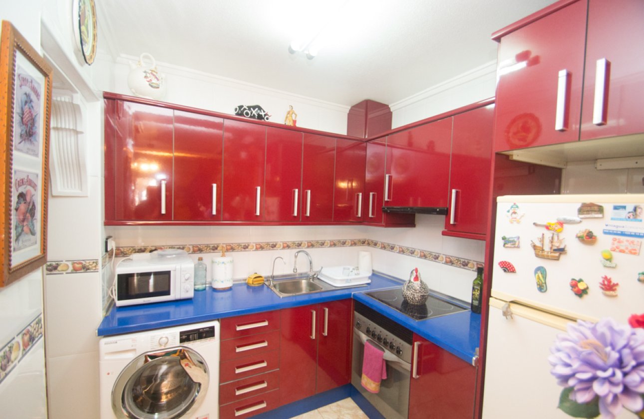 Herverkoop - Dúplex -
Torrevieja - Costa Blanca