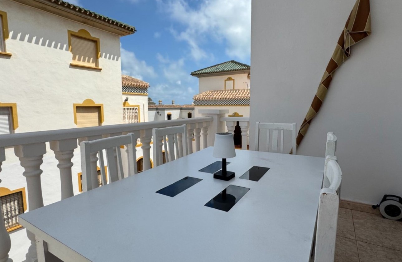 Herverkoop - Dúplex -
Torrevieja - Costa Blanca