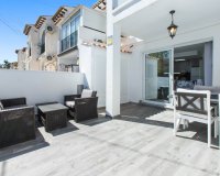 Herverkoop - Dúplex -
Torrevieja - Costa Blanca