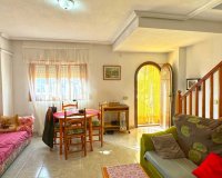 Herverkoop - Dúplex -
Torrevieja - Costa Blanca