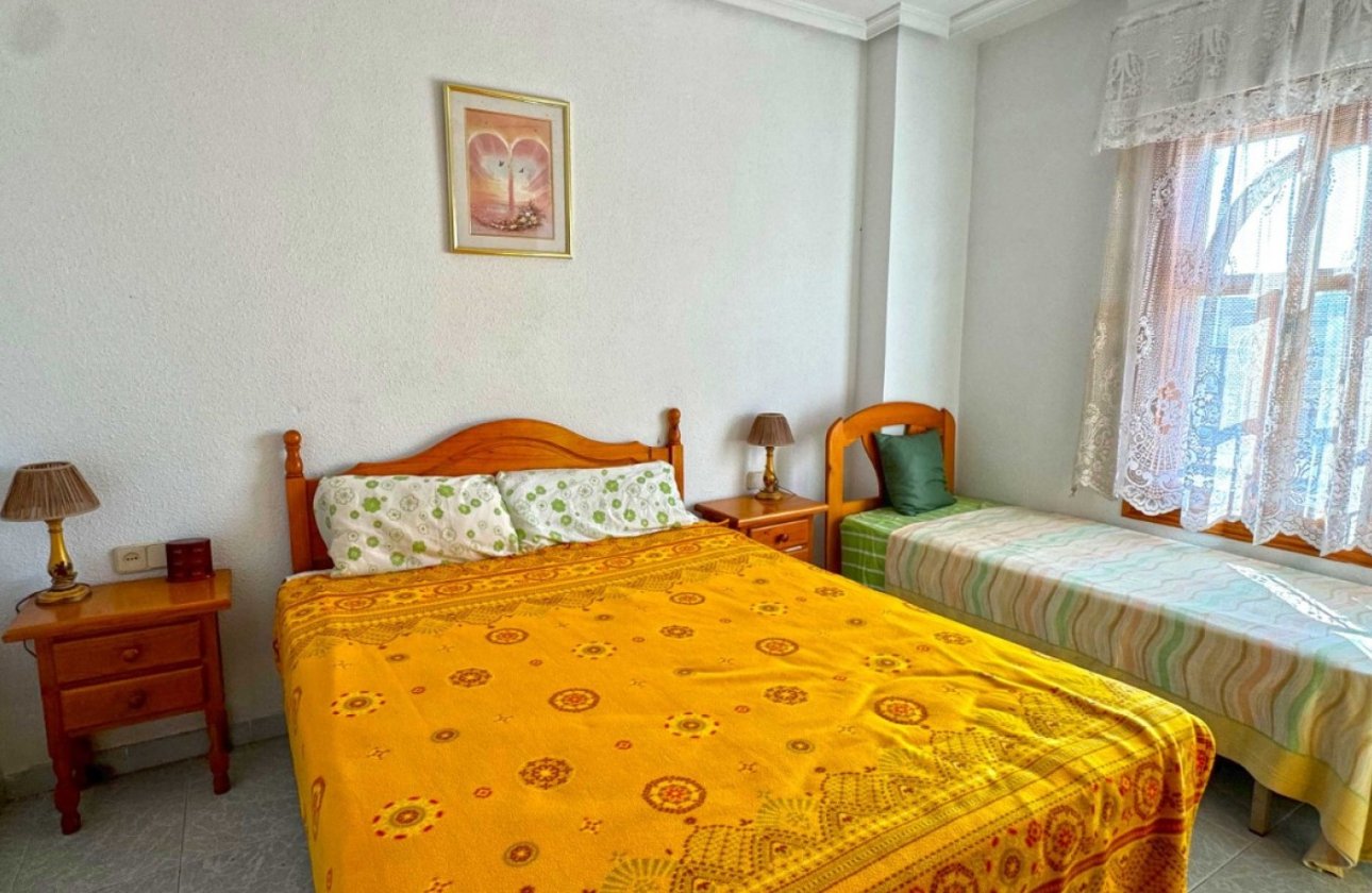 Herverkoop - Dúplex -
Torrevieja - Costa Blanca