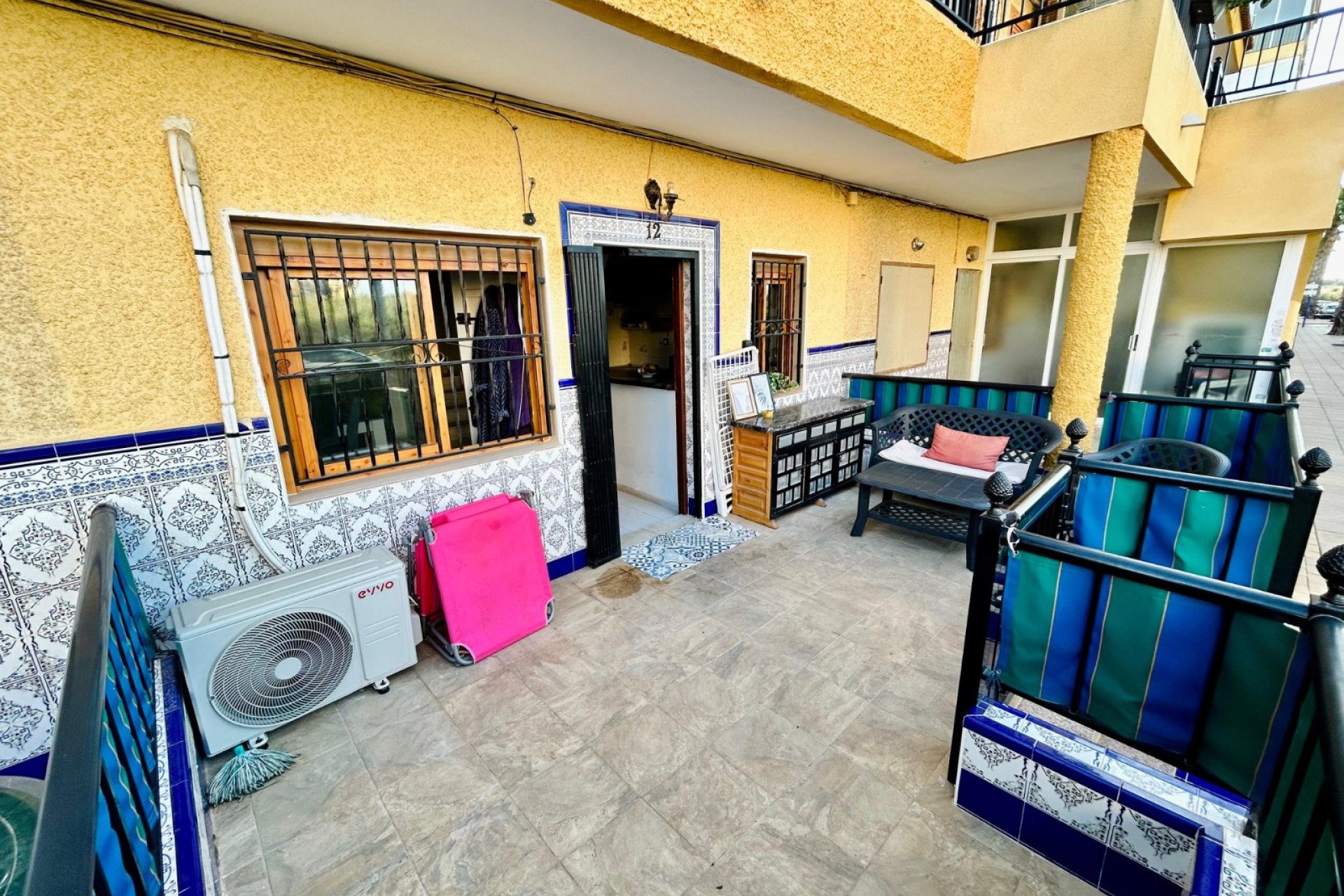 Herverkoop - Dúplex -
Torrevieja - Costa Blanca