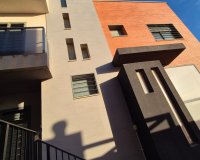 Herverkoop - Dúplex -
Torrevieja - Costa Blanca