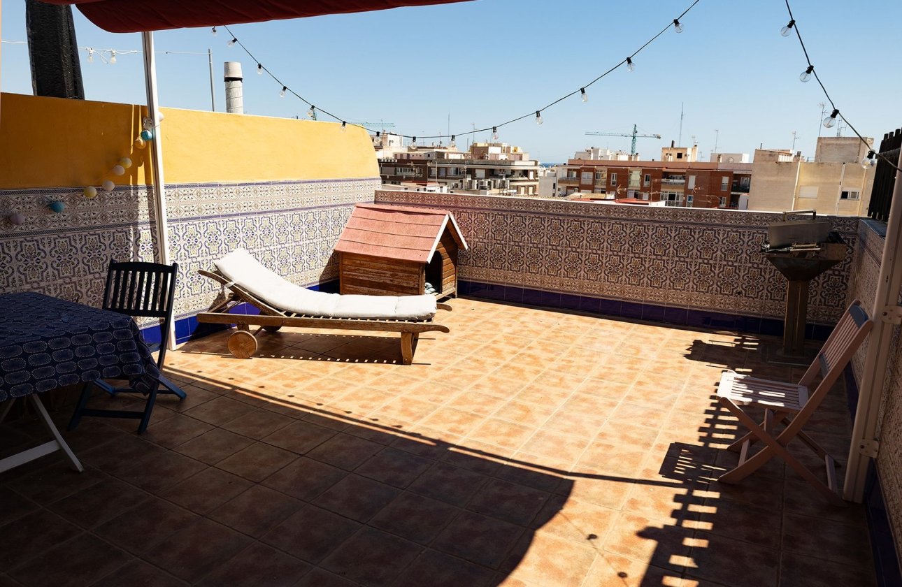 Herverkoop - Dúplex -
Torrevieja - Costa Blanca