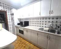 Herverkoop - Dúplex -
Torrevieja - Habaneras