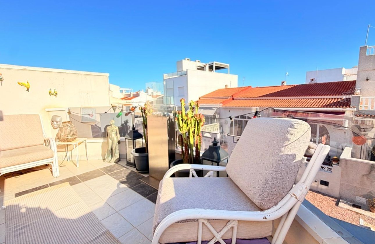 Herverkoop - Dúplex -
Torrevieja - La Siesta - El Salado - Torreta