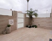 Herverkoop - Dúplex -
Torrevieja - La Siesta