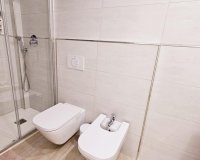 Herverkoop - Dúplex -
Torrevieja - La Siesta