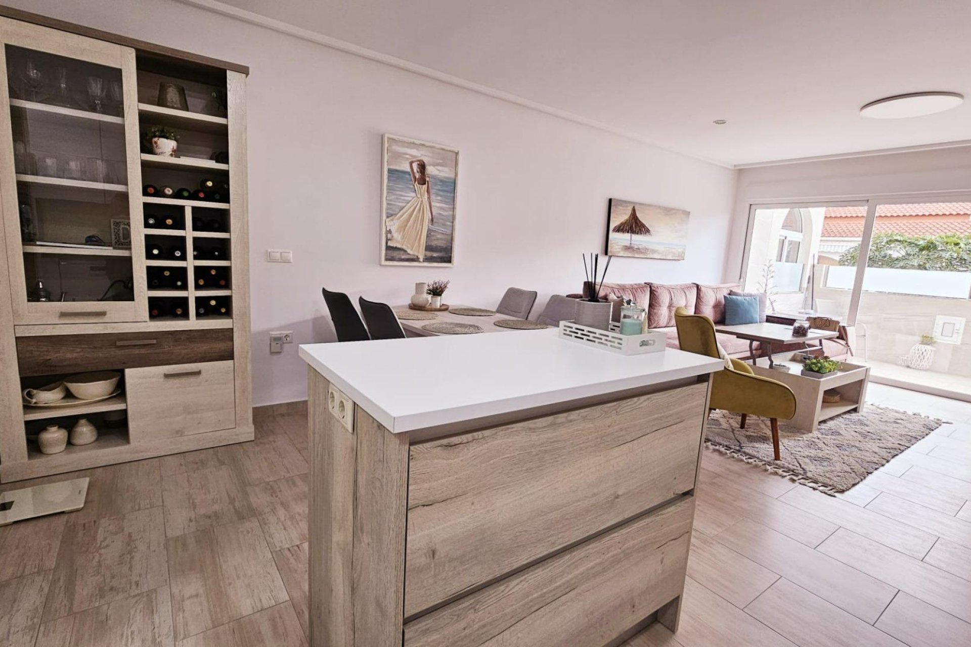 Herverkoop - Dúplex -
Torrevieja - La Siesta