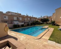 Herverkoop - Dúplex -
Torrevieja - Los Frutales