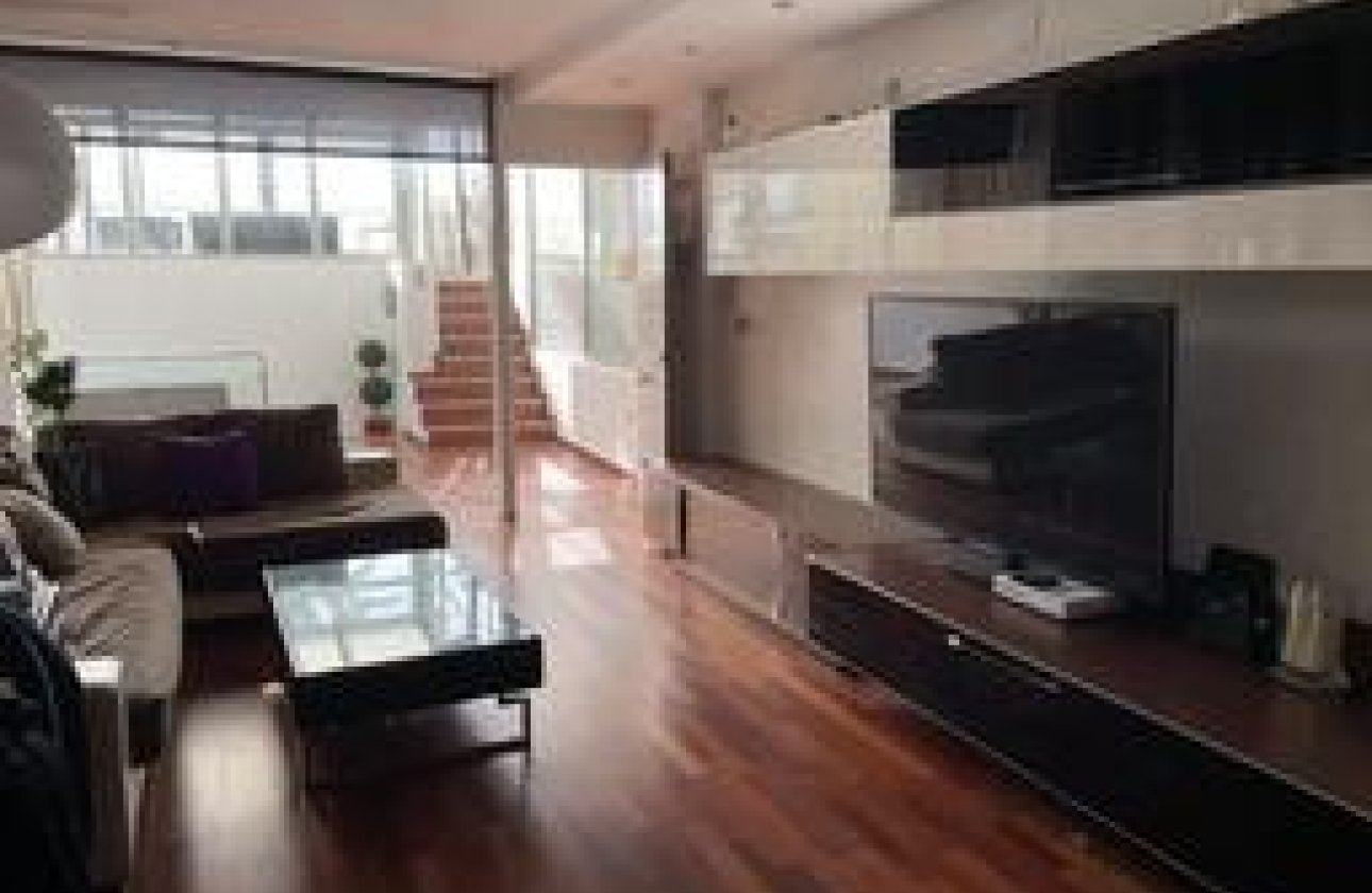 Herverkoop - Dúplex -
Torrevieja - Playa del Cura