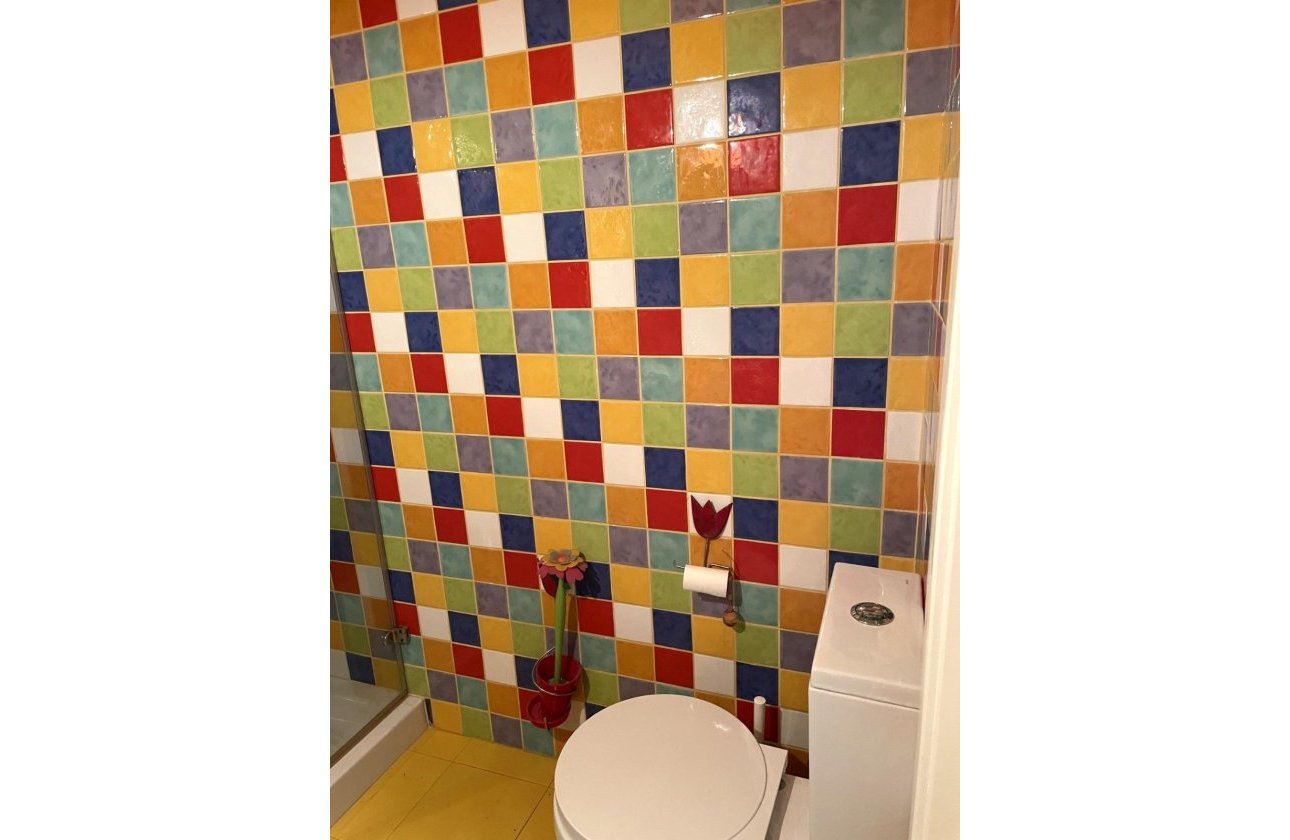 Herverkoop - Dúplex -
Torrevieja - Playa del Cura