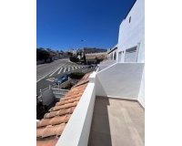 Herverkoop - Dúplex -
Torrevieja - Torreblanca