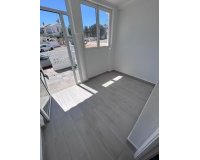 Herverkoop - Dúplex -
Torrevieja - Torreblanca