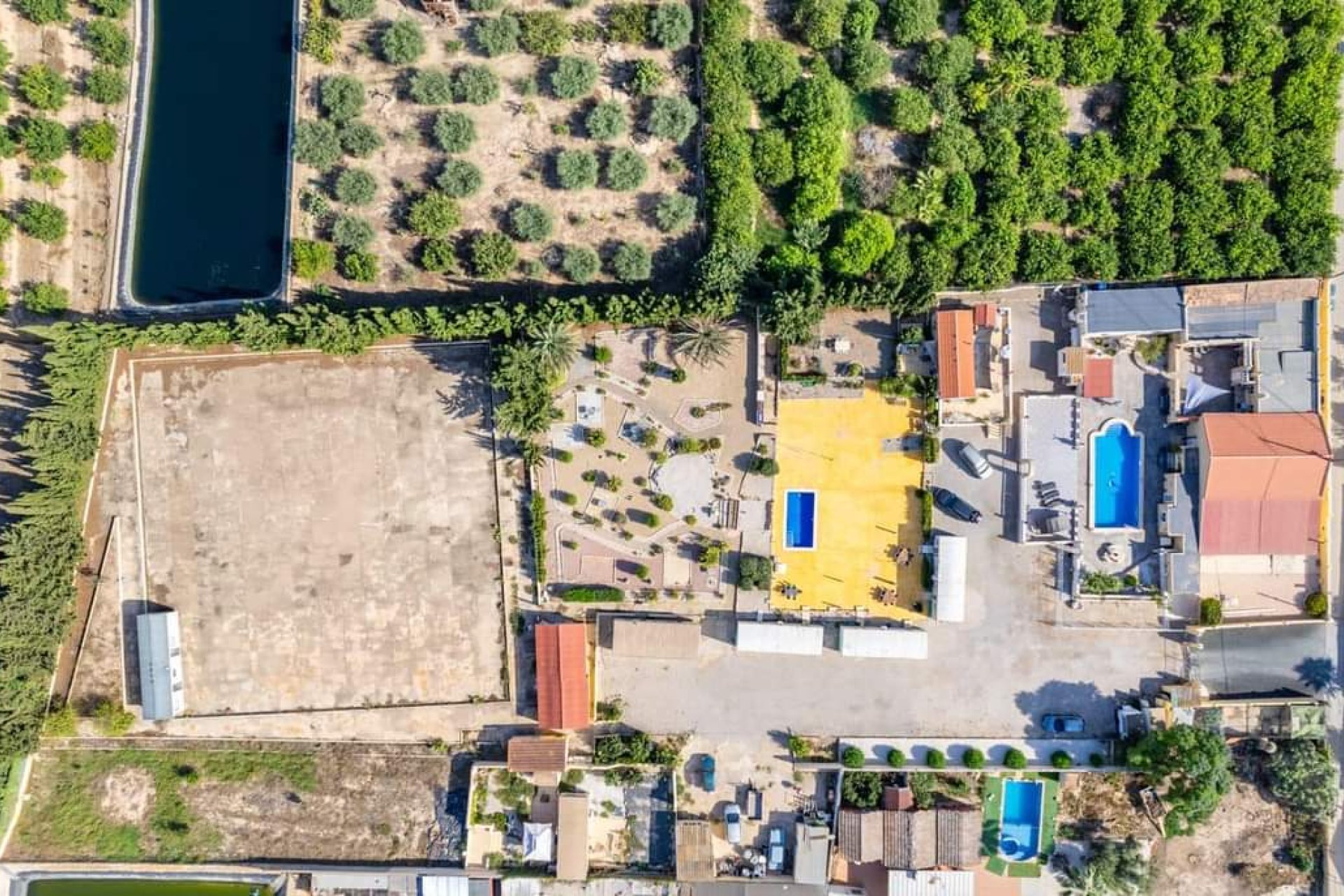 Herverkoop - Finca -
Los Montesinos - Costa Blanca